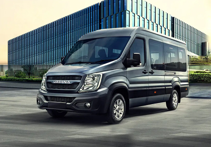 17 Seater Urbania Traveller